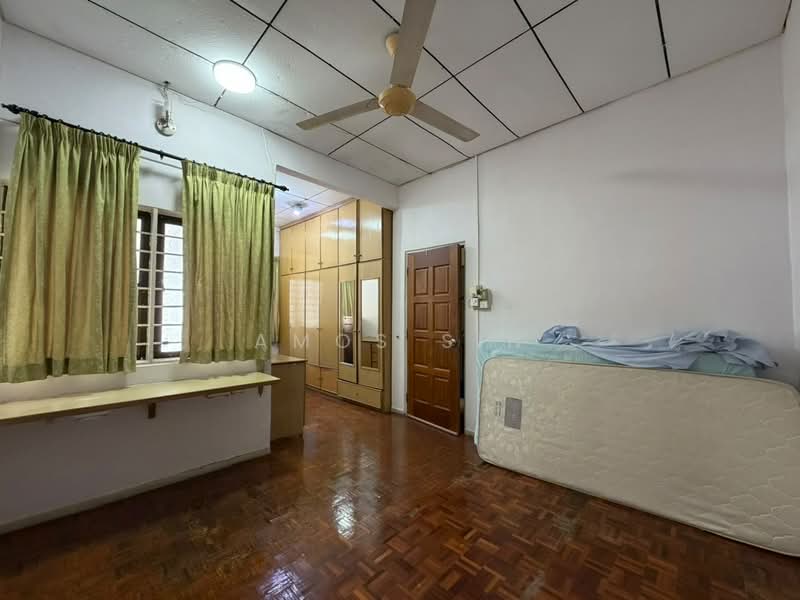 Rumah Teres 2-Tingkat untuk Dijual di Jelutong (Penang) - Amos Sin - Bedroom - PropertyGuru.com.my
