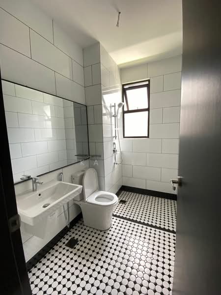 Semi-Detached House for Sale in Elmina (Shah Alam) - Ka Ee - Bathroom - PropertyGuru.com.my