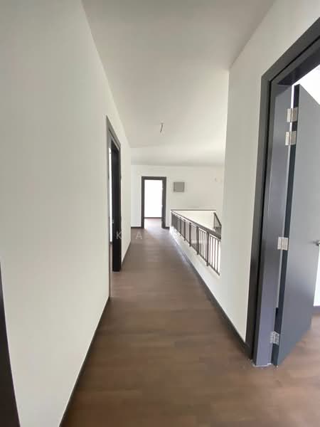 Semi-Detached House for Sale in Elmina (Shah Alam) - Ka Ee - Corridor - PropertyGuru.com.my