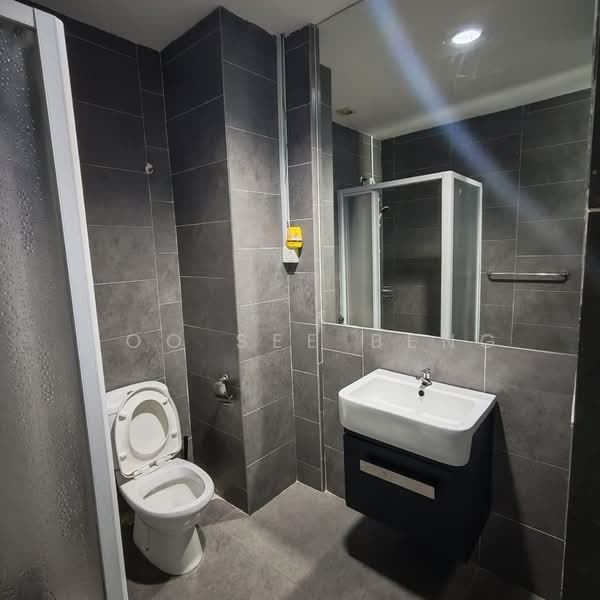 Kediaman Servis untuk Dijual di Empire Damansara - Soo See Beng - Bathroom - PropertyGuru.com.my