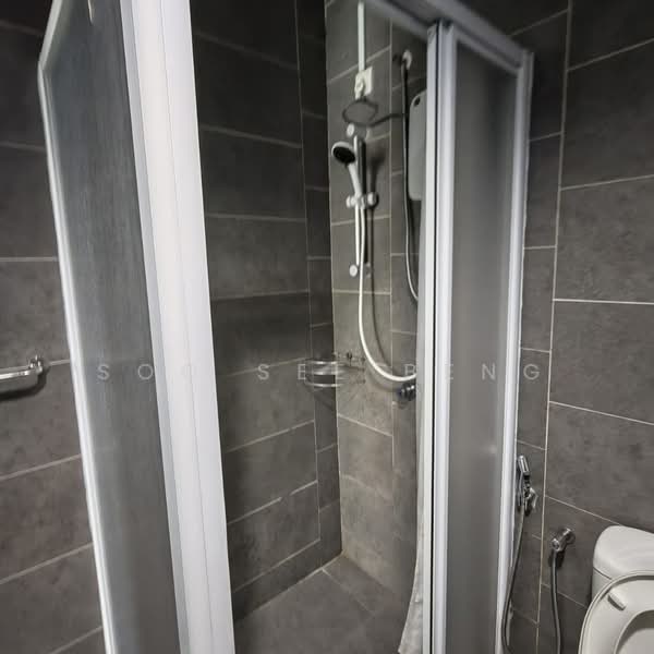 Kediaman Servis untuk Dijual di Empire Damansara - Soo See Beng - Bathroom - PropertyGuru.com.my