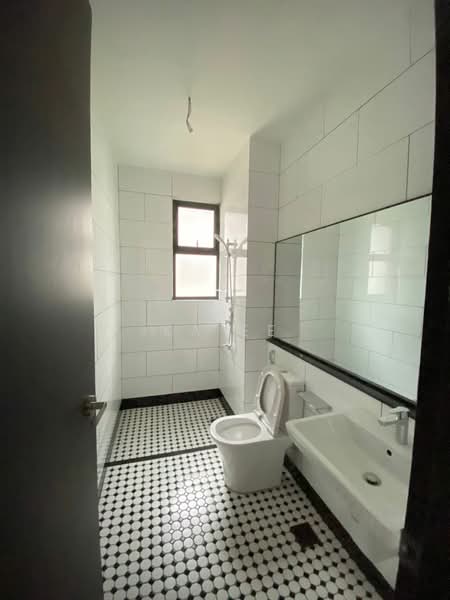 Rumah Berkembar untuk Dijual di Elmina (Shah Alam) - Ka Ee - Bathroom - PropertyGuru.com.my