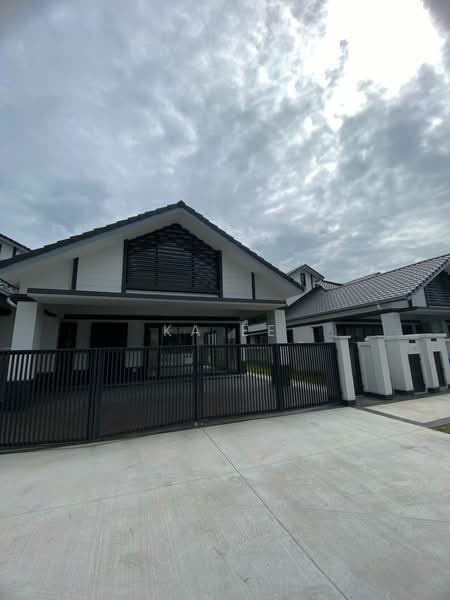 Rumah Berkembar untuk Dijual di Elmina (Shah Alam) - Ka Ee - Exterior - PropertyGuru.com.my