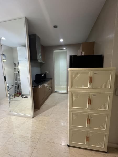 Kediaman Servis untuk Disewa di 231 TR Serviced Suite - Duncan Lee - Kitchen - PropertyGuru.com.my