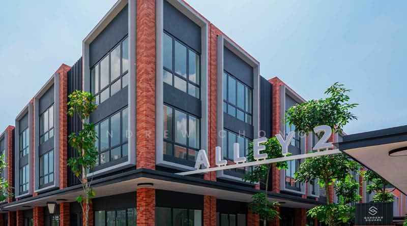 Shop for Rent in Bandar Gamuda Gardens (Rawang) - Andrew Chong - Exterior - PropertyGuru.com.my