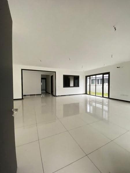 Rumah Berkembar untuk Dijual di Elmina (Shah Alam) - Winson Tam - Living Room - PropertyGuru.com.my