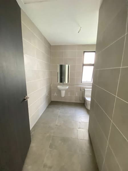 Semi-Detached House for Sale in Elmina (Shah Alam) - Ka Ee - Bathroom - PropertyGuru.com.my