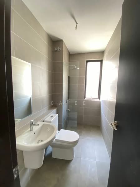 Semi-Detached House for Sale in Elmina (Shah Alam) - Ka Ee - Bathroom - PropertyGuru.com.my