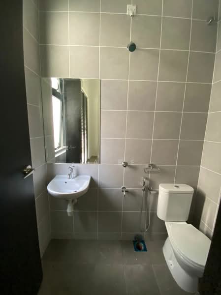 Semi-Detached House for Sale in Elmina (Shah Alam) - Ka Ee - Bathroom - PropertyGuru.com.my
