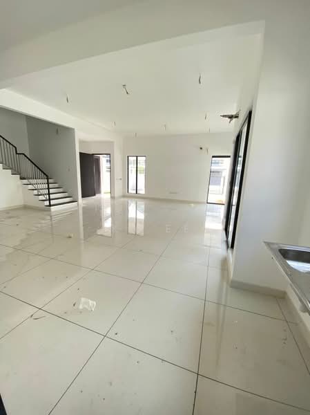Semi-Detached House for Sale in Elmina (Shah Alam) - Ka Ee - Living Room - PropertyGuru.com.my