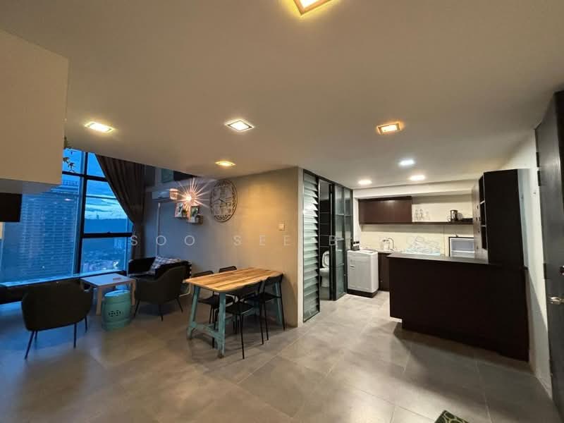 Kediaman Servis untuk Dijual di Empire Damansara - Soo See Beng - Living Room - PropertyGuru.com.my