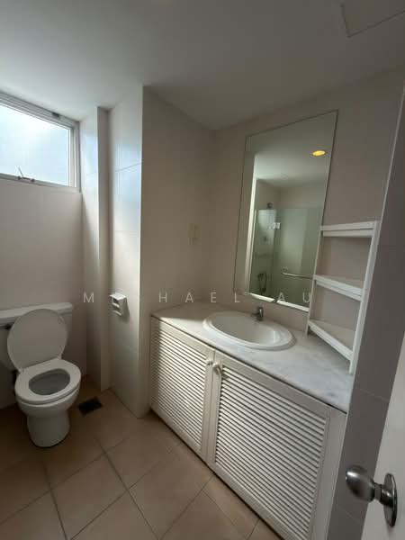 Kondominium untuk Disewa di Desa Angkasa - Michael Au - Bathroom - PropertyGuru.com.my