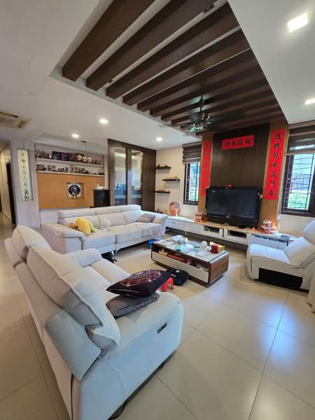 Rumah Kluster untuk Dijual di Austin Heights (Tebrau) - Daniel Yong - Living Room - PropertyGuru.com.my