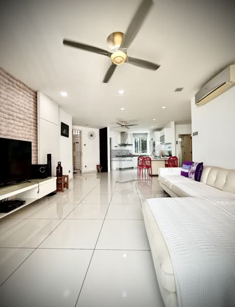Condominium for Sale at Miami Green - Cheryl Chng - Living Room - PropertyGuru.com.my
