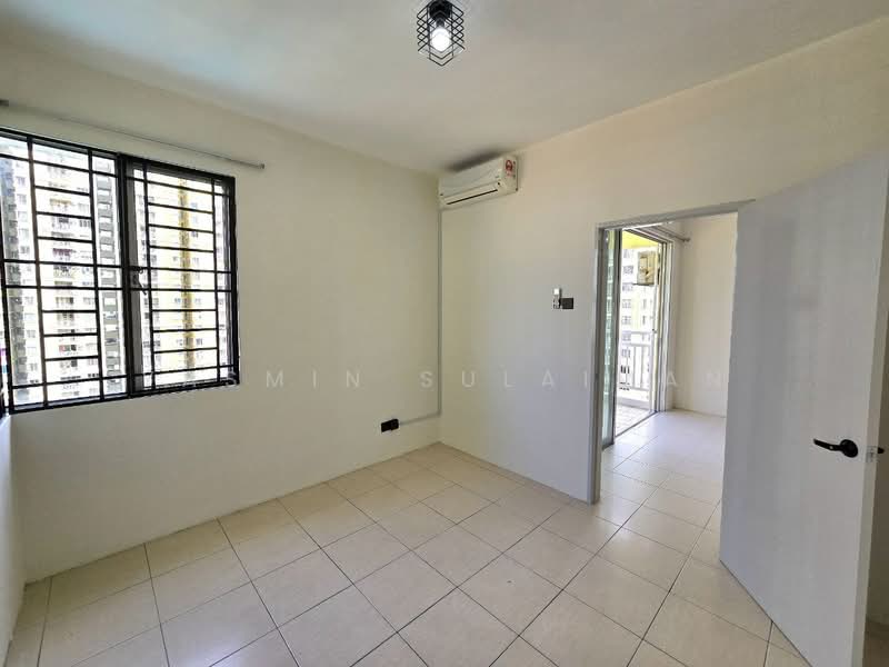 Condominium for Sale at Platinum Lake PV 10 - Yasmin Sulaiman - Interior - PropertyGuru.com.my