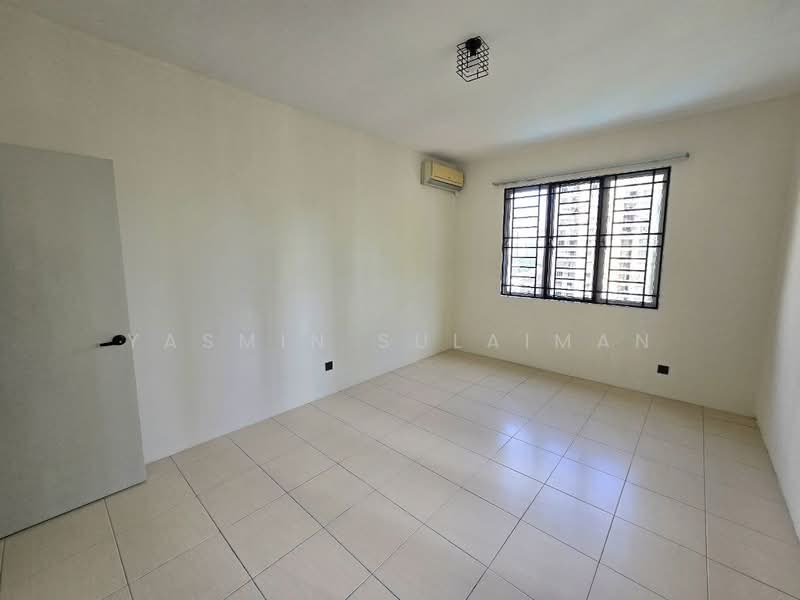 Condominium for Sale at Platinum Lake PV 10 - Yasmin Sulaiman - PropertyGuru.com.my