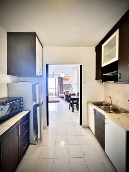 Condominium for Sale at Miami Green - Cheryl Chng - Kitchen - PropertyGuru.com.my