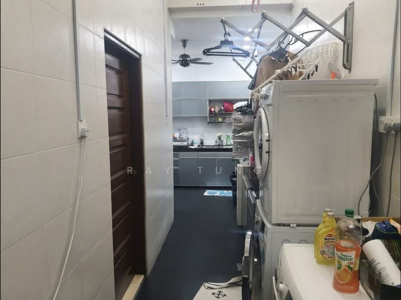 Commercial Semi-D for Rent in Kampung Bahru (Johor Bahru) - Ray Tung - Kitchen - PropertyGuru.com.my