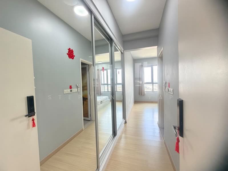 Service Residence for Rent at Gravit8, Klang - Stephanie Yap - Corridor - PropertyGuru.com.my