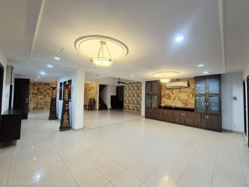 Semi-Detached House for Sale in Saujana Impian (Kajang) - BILYA ARIFF - PropertyGuru.com.my