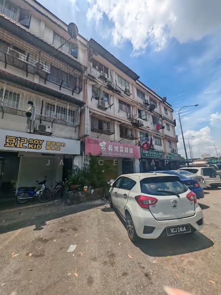 Shop for Sale in Ampang (Selangor) - Janice Yap - Exterior - PropertyGuru.com.my