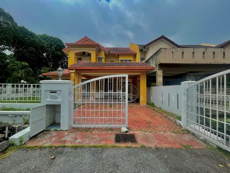 2-storey Terraced House for Sale in Subang Jaya (Selangor) - Yasmin Sulaiman - Exterior - PropertyGuru.com.my