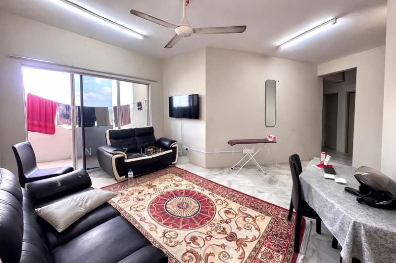 Pangsapuri untuk Dijual di Kenangan View - NUZULHAKIMI . - Living Room - PropertyGuru.com.my