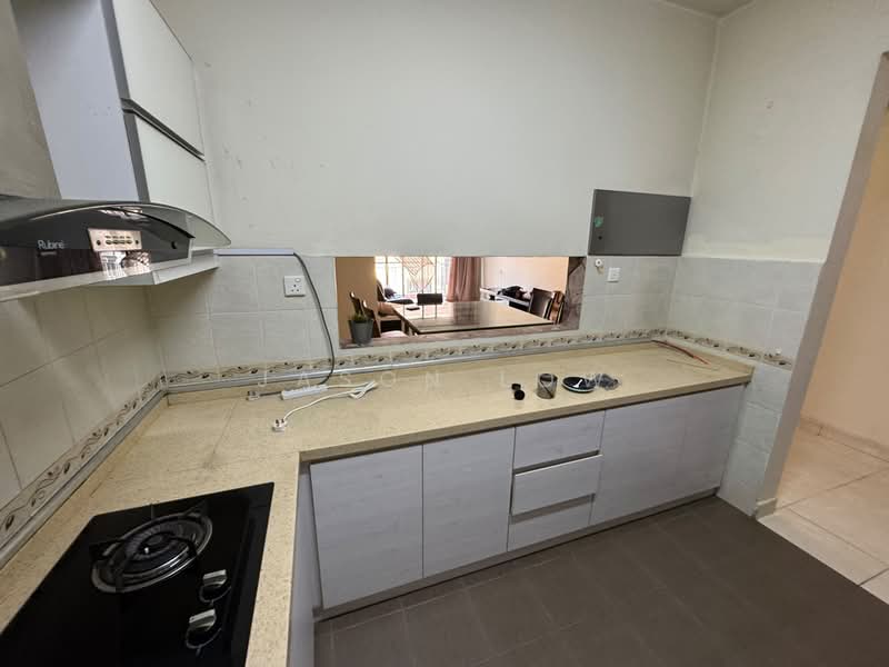 Kondominium untuk Disewa di Casa Indah 1 - Jason Low - Kitchen - PropertyGuru.com.my