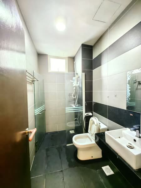 Condominium for Rent at M Condominium @ Larkin - Sun Yap - Bathroom - PropertyGuru.com.my