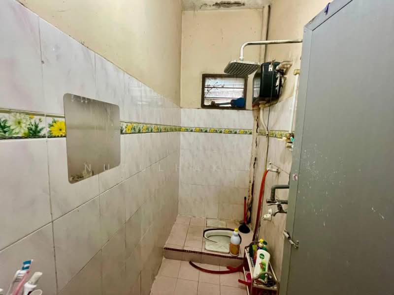 Rumah Teres 2-Tingkat untuk Dijual di Kajang (Selangor) - NUZULHAKIMI . - Bathroom - PropertyGuru.com.my