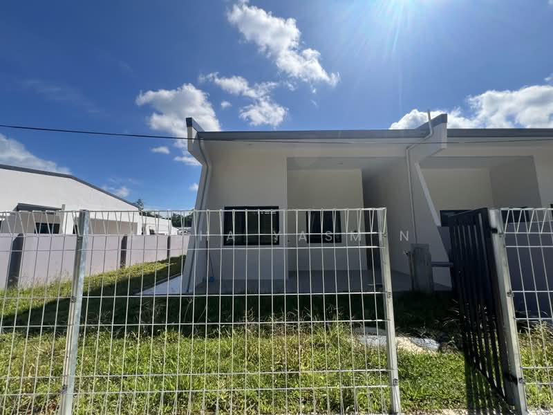 Rumah Teres 1-Tingkat untuk Dijual di Petra Jaya (Kuching) - Aisha Yasmin - PropertyGuru.com.my