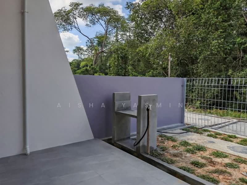 Rumah Teres 1-Tingkat untuk Dijual di Petra Jaya (Kuching) - Aisha Yasmin - PropertyGuru.com.my