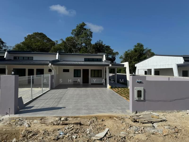 Rumah Teres 1-Tingkat untuk Dijual di Petra Jaya (Kuching) - Aisha Yasmin - PropertyGuru.com.my