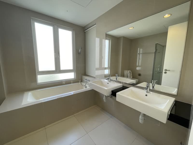 Condominium for Sale at The Park Residences 1 - Rita Loh - Bathroom - PropertyGuru.com.my