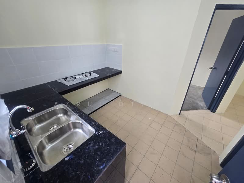 1-storey Terraced House for Sale in Rantau (Negeri Sembilan) - Azrul Othman - Kitchen - PropertyGuru.com.my