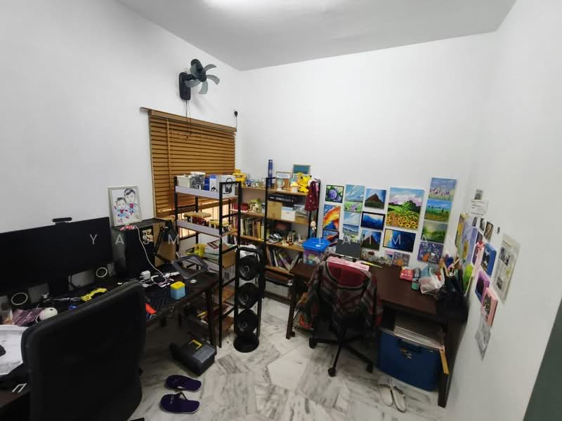 2-storey Terraced House for Sale in Saujana Utama 2 (Ijok) - Yasmin Sulaiman - Study - PropertyGuru.com.my