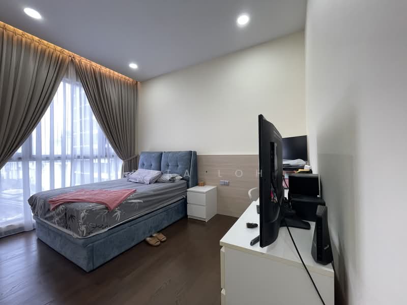 Condominium for Sale at The Estate - Rita Loh - Bedroom - PropertyGuru.com.my