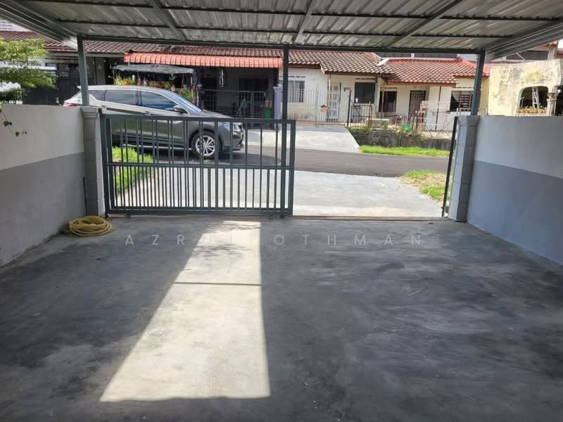Rumah Teres 1-Tingkat untuk Dijual di Tampin (Negeri Sembilan) - Azrul Othman - Exterior - PropertyGuru.com.my