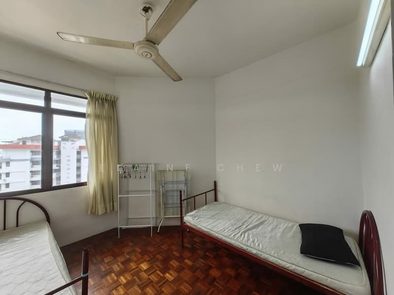 Kondominium untuk Disewa di University Heights - Elaine Chew - Bedroom - PropertyGuru.com.my