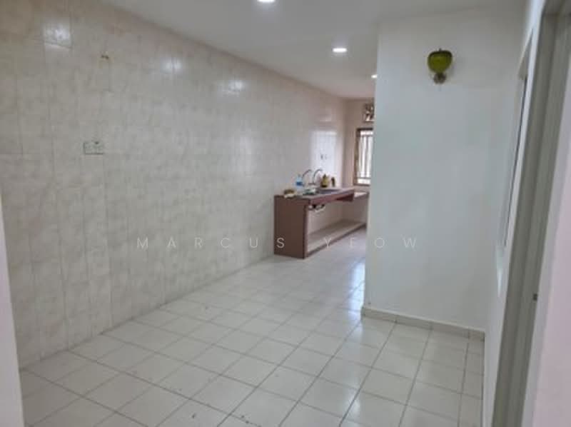1-storey Terraced House for Sale in Taman Mutiara Galla (Seremban) - Marcus Yeow - Kitchen - PropertyGuru.com.my
