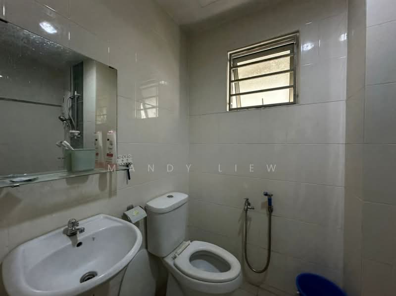 Kondominium untuk Dijual di Symphony Heights (Simfoni Heights) - Mandy Liew - Bathroom - PropertyGuru.com.my