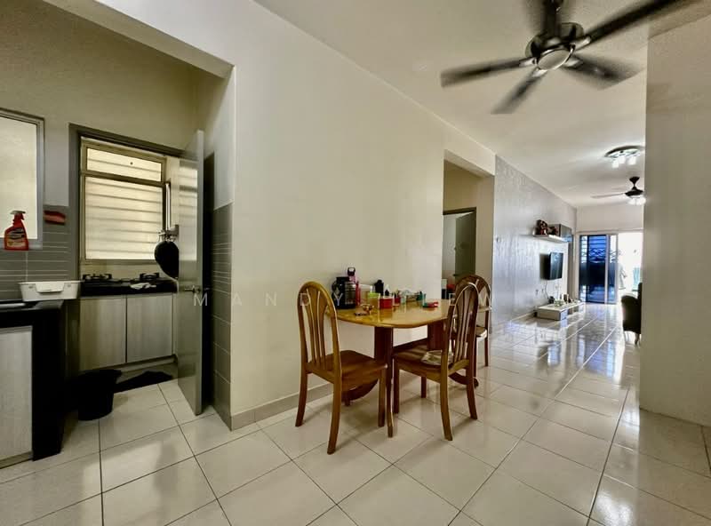Kondominium untuk Dijual di Symphony Heights (Simfoni Heights) - Mandy Liew - Kitchen - PropertyGuru.com.my