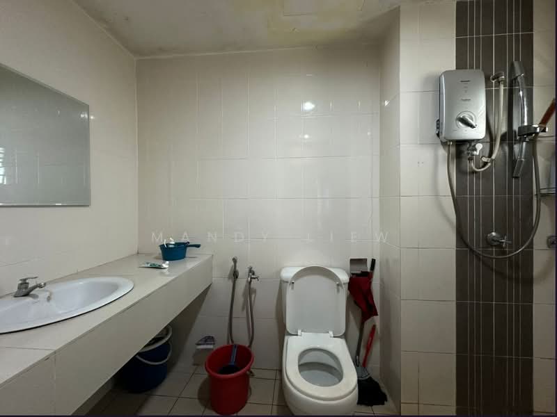 Kondominium untuk Dijual di Symphony Heights (Simfoni Heights) - Mandy Liew - Bathroom - PropertyGuru.com.my