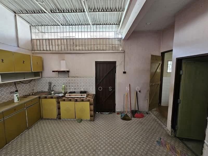 Rumah Teres 2-Tingkat untuk Disewa di Tanjung Bungah (Penang) - Javios Ng - Kitchen - PropertyGuru.com.my