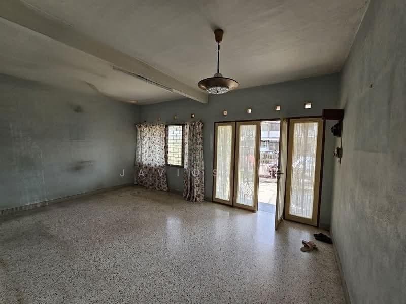 Rumah Teres 2-Tingkat untuk Disewa di Tanjung Bungah (Penang) - Javios Ng - Living Room - PropertyGuru.com.my