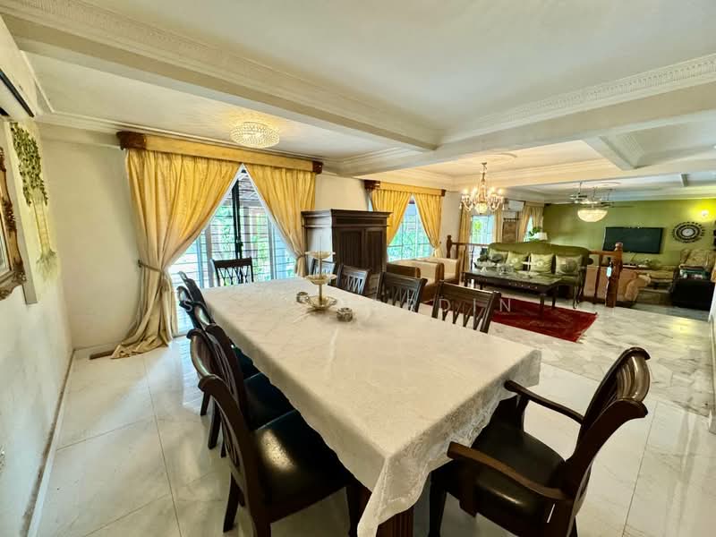 Bungalow House for Sale in Seksyen 12 (Shah Alam) - Sa'a Nordin - Dining Room - PropertyGuru.com.my