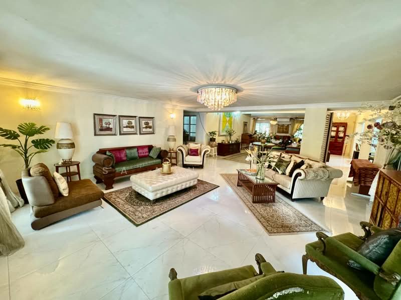 Bungalow House for Sale in Seksyen 12 (Shah Alam) - Sa'a Nordin - Living Room - PropertyGuru.com.my