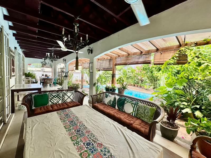 Bungalow House for Sale in Seksyen 12 (Shah Alam) - Sa'a Nordin - Garden - PropertyGuru.com.my