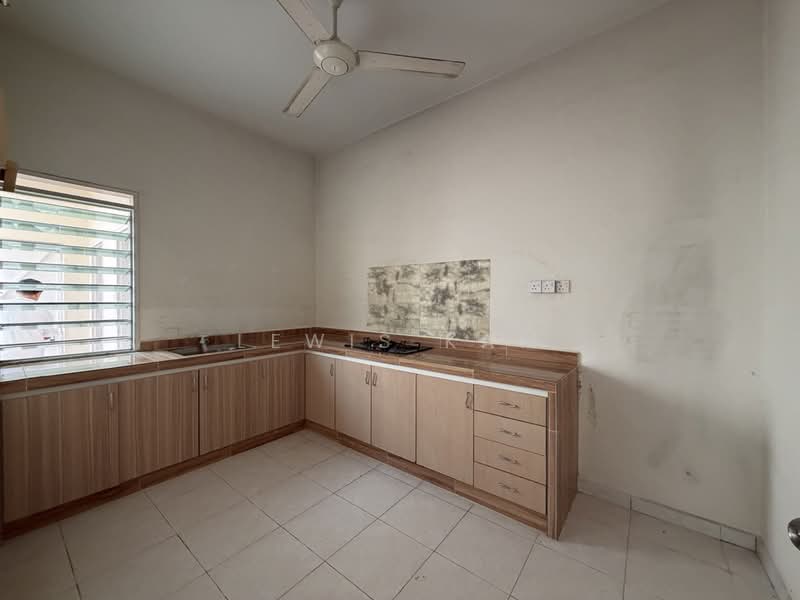 2-storey Terraced House for Sale in Tanjung Bungah (Penang) - Lewis Kam - Kitchen - PropertyGuru.com.my