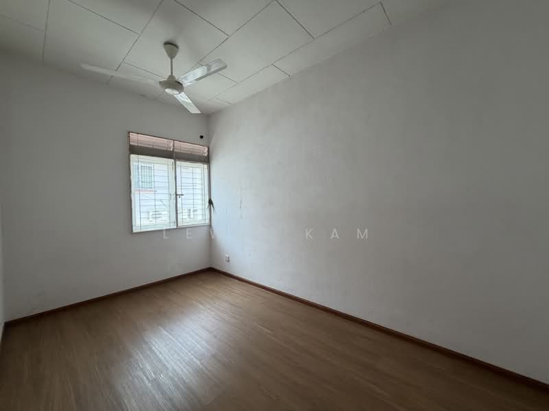 2-storey Terraced House for Sale in Tanjung Bungah (Penang) - Lewis Kam - Interior - PropertyGuru.com.my